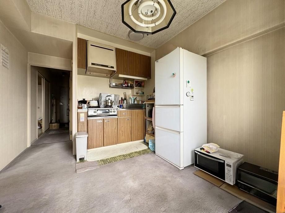 2DK Apartment for Sale in Yokohama Sakae Ward – 45.7 sqm - Thumbnail 3