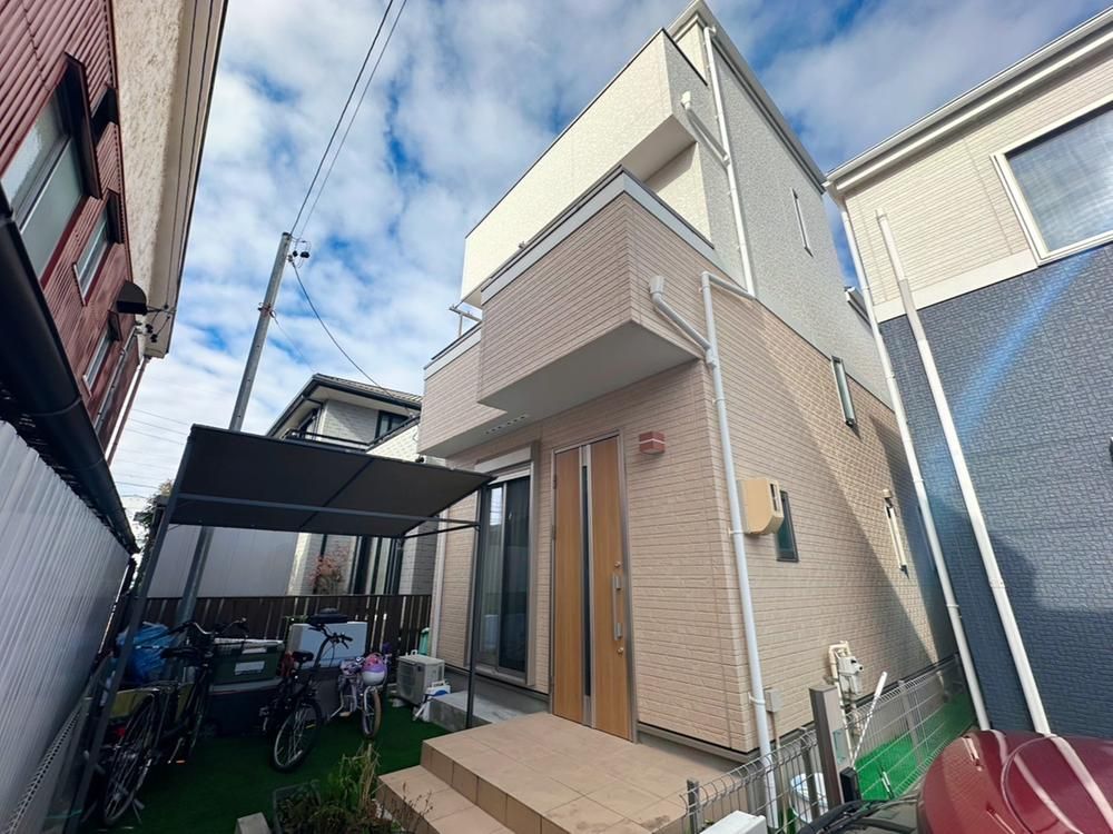 Modern 3-Story House near Mikawa-Toyota Station, Toyota City - Thumbnail 2
