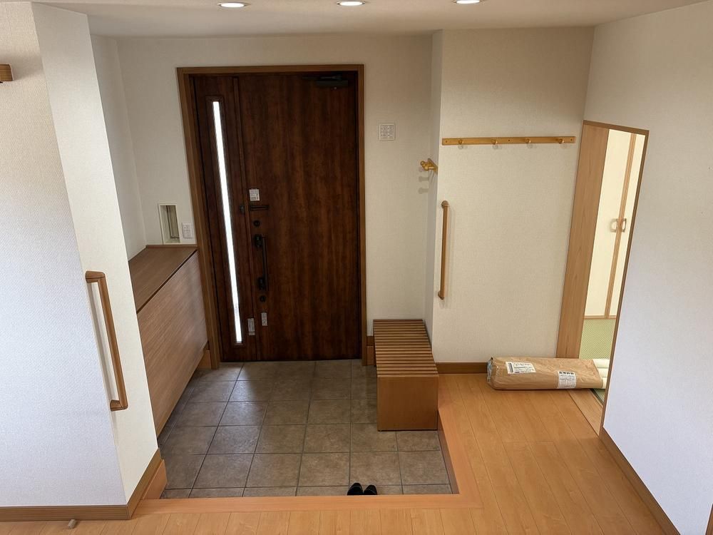 Custom Misawa Home on 721m² Lot in Ebetsu, Hokkaido - Thumbnail 3