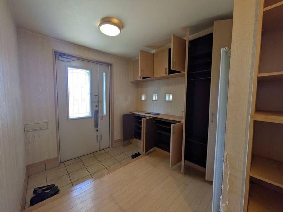 4LDK+S Detached House for Sale in Asahikawa, Hokkaido - Thumbnail 3