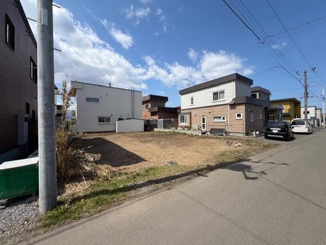 Land for Sale in Ishikari City, Hokkaido - 195.66 sqm - Thumbnail 3