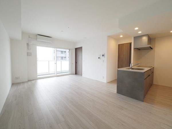 2LDK Apartment for Sale in Asahikawa, Hokkaido - 63.21m2 - Thumbnail 4
