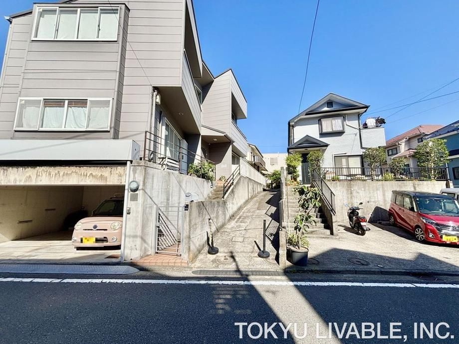 Land for Sale in Sakae Ward, Yokohama – 189 sqm - Thumbnail 2