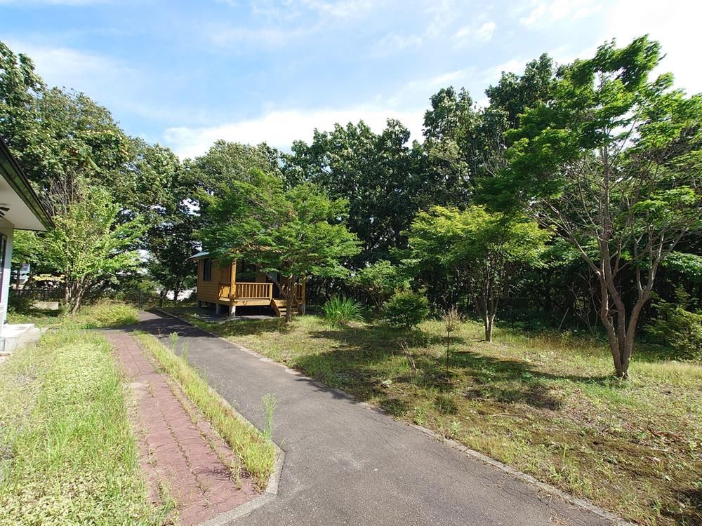 2LDK+S House with Large Garden in Muroran, Hokkaido - 24M Yen - Thumbnail 3