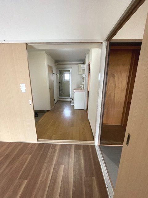 3LDK Apartment for Sale in Minami Ward, Saitama - Thumbnail 4