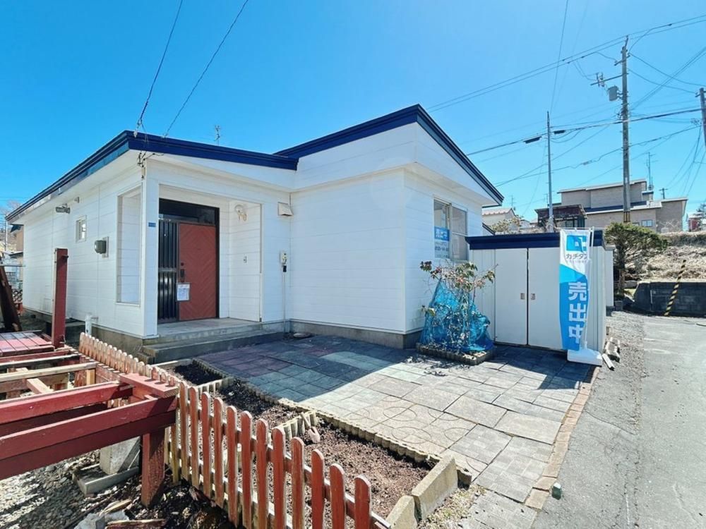 Renovated 3LDK House in Kushiro, Hokkaido - 65.79 sqm - Thumbnail 2