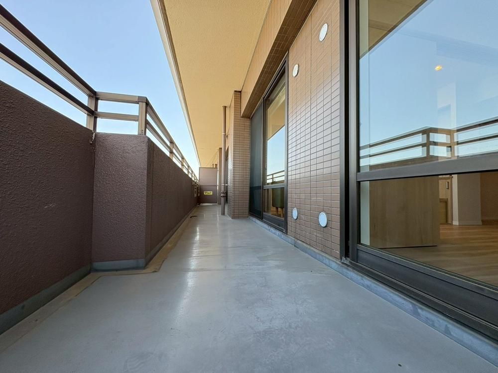 Sunfeel Omiya Miyahara 3LDK Apartment for Sale in Saitama - Image 1