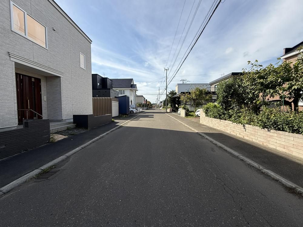 3LDK House in Ainosato, Kita-ku, Sapporo - 23.5 Million Yen - Thumbnail 2