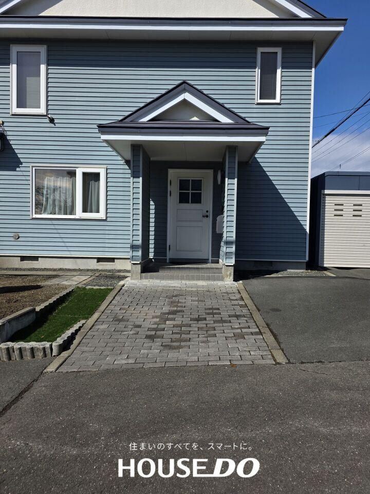 5LDK House with Storage in Kitami, Hokkaido - 15 Million Yen - Thumbnail 2