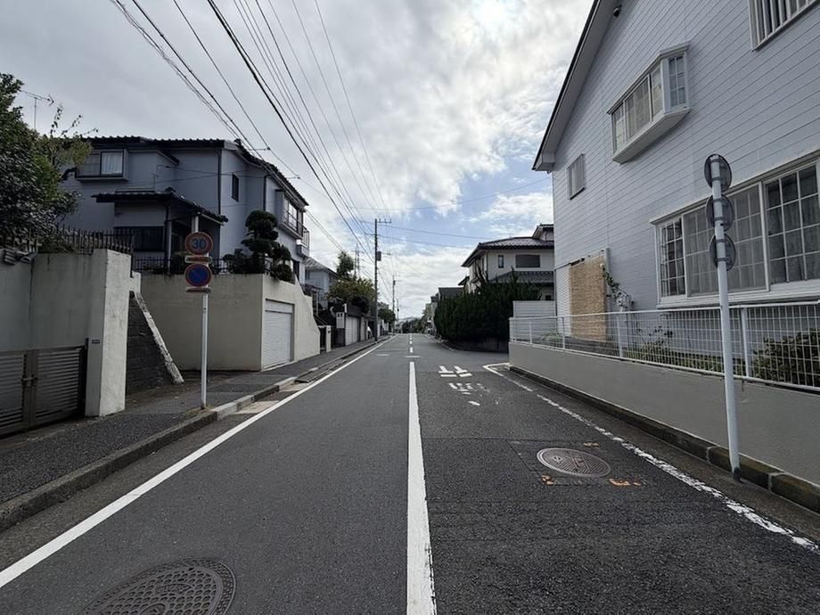 Land for Sale in Kanazawa-ku, Yokohama - 102.03m2 - Thumbnail 4