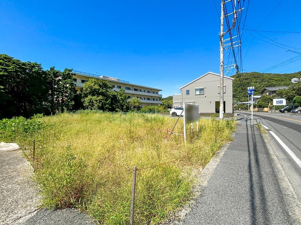 Land for Sale in Hayama Town, Kanagawa - 496.61 sqm - Thumbnail 3