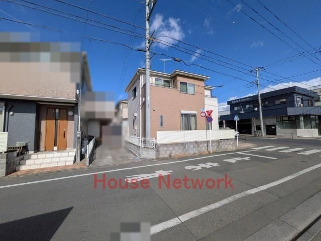 4LDK House for Sale in Fussa, Tokyo - 92.73m2 on 103.76m2 Land - Thumbnail 2