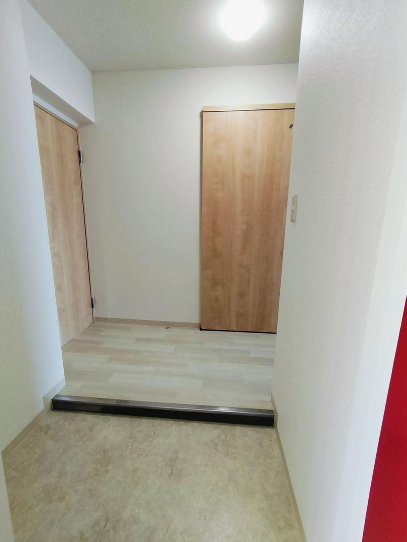 Renovated 2LDK Apartment in Kitahiroshima, Hokkaido for Sale - Thumbnail 3