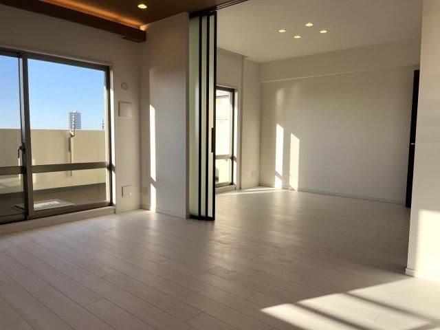 3LDK Apartment for Sale in Funabashi, Chiba - 86.98m² - Thumbnail 4