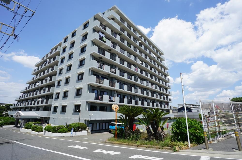 3LDK Apartment for Sale in Hiratsuka City, Kanagawa - Thumbnail 4