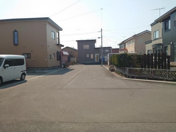 4LDK House with Large Garden in Hokuto City, Hokkaido - Thumbnail 4