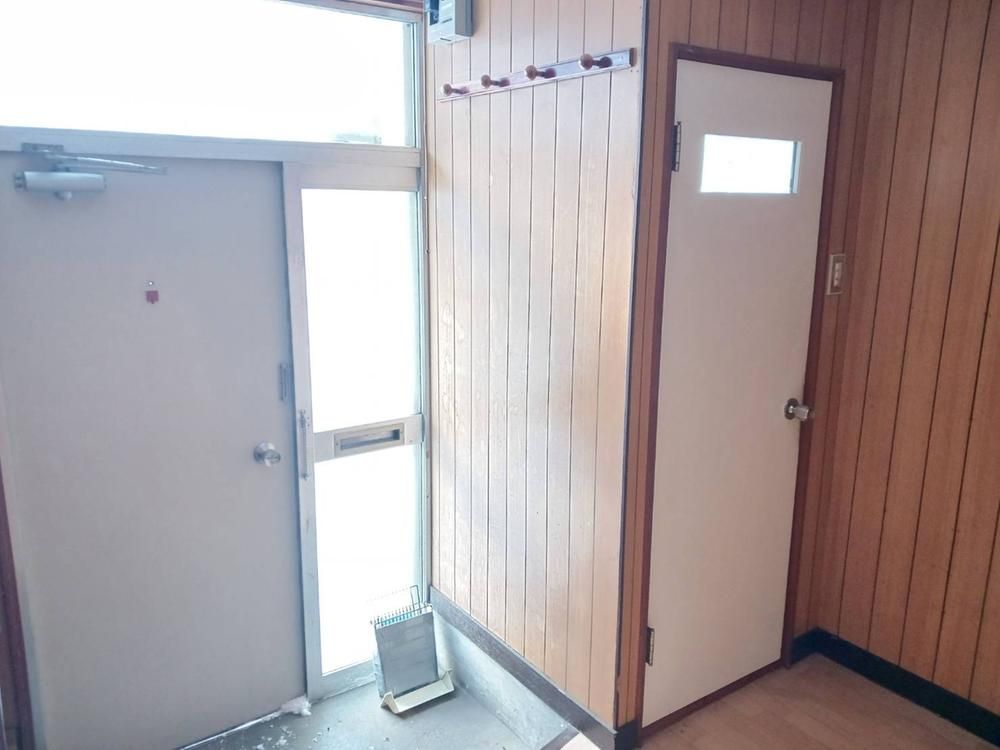 3LDK House for Sale in Higashi-ku, Sapporo, Hokkaido - 5,200,000 Yen - Thumbnail 4