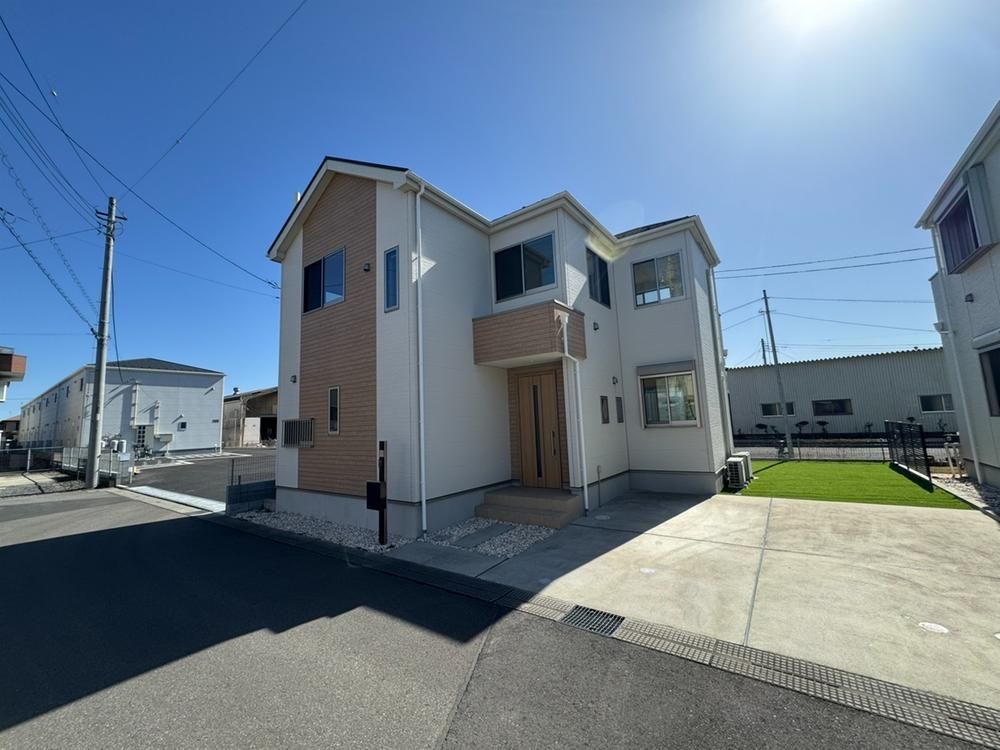 Modern 4LDK House for Sale in Tsukuba, Ibaraki - Thumbnail 2