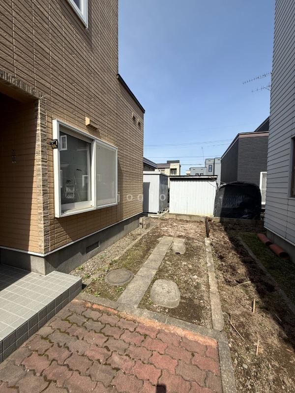 4LDK Detached House for Sale in Aoba-cho, Sapporo, Hokkaido - Thumbnail 2