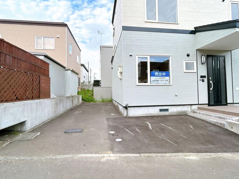 Renovated 4LDK House for Sale in Minami-ku, Sapporo - Thumbnail 3