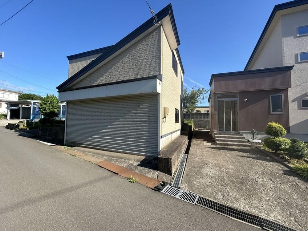 3LDK Detached House for Sale in Odate, Akita - 140.97 sqm - Thumbnail 2