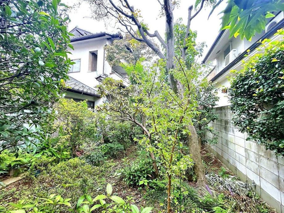 6LDK House in Kichijoji, Musashino City, Tokyo - Image 1
