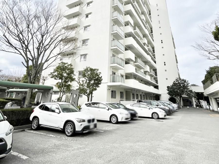 3LDK Apartment for Sale in Minami Ward, Chiba - Shin-Inage Garden Tower - Thumbnail 2