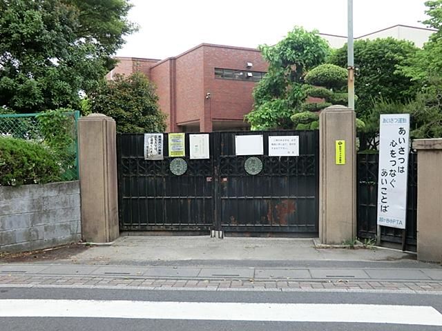 2013-Built 4LDK Detached House Near Koshigaya Station - Thumbnail 4