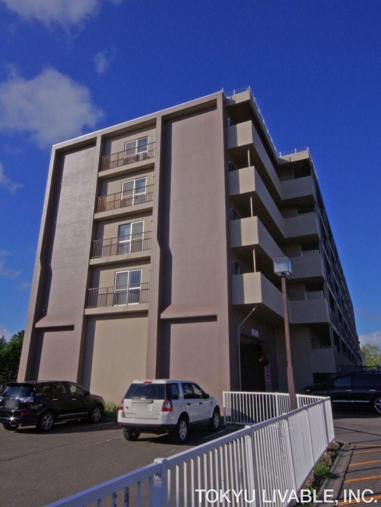 4LDK Apartment for Sale in Kiyota-ku, Sapporo, 86.88m2 - Thumbnail 2