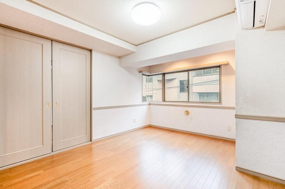 1LDK+S Apartment for Sale in Kanagawa-ku, Yokohama, 63m² - Thumbnail 2