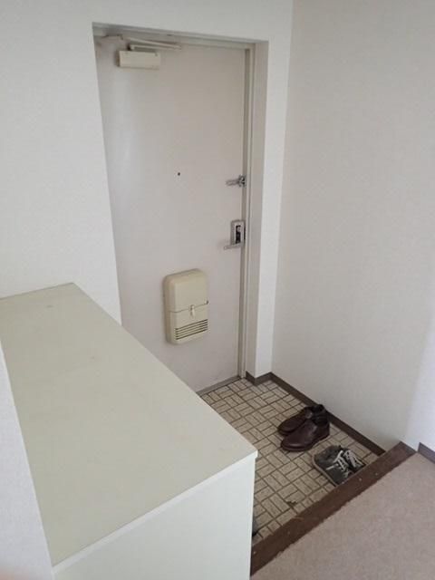 3LDK Apartment for Sale in Higashi Ward, Sapporo, 74.55 sqm - Thumbnail 4
