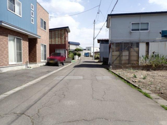 Land for Sale in Kuroishi City, Aomori - 300.75 sqm - Thumbnail 3