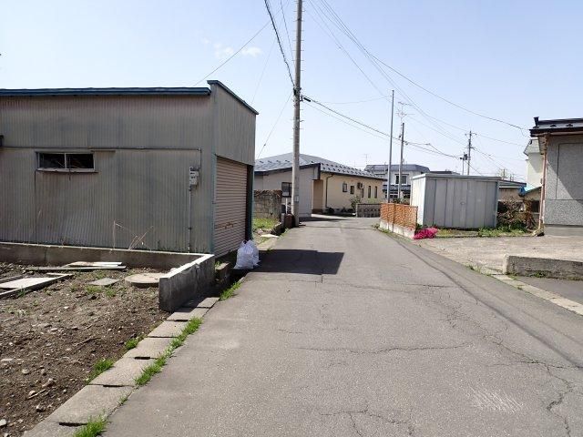 Land for Sale in Kuroishi City, Aomori - 300.75 sqm - Thumbnail 4