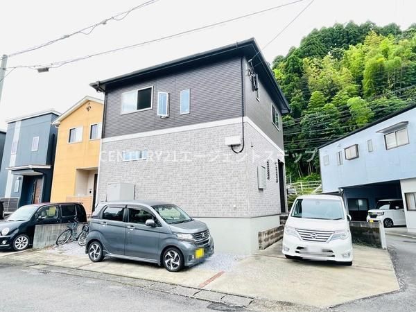 3LDK Wooden House for Sale in Kiyotake, Miyazaki City - Thumbnail 3