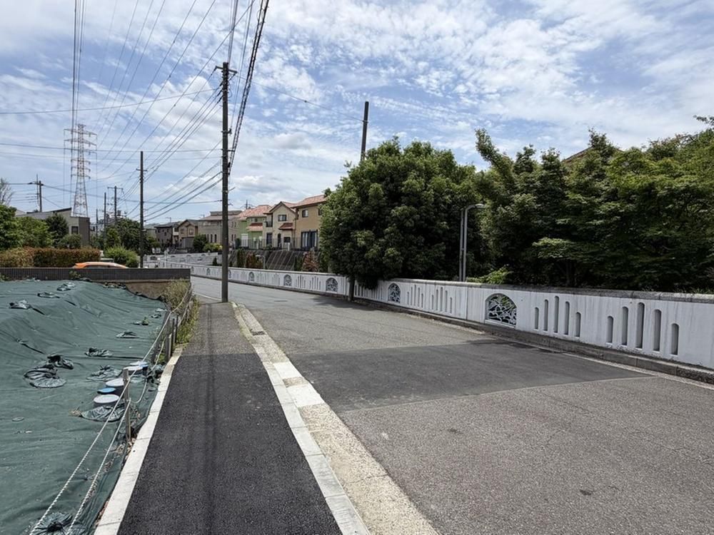 Land for Sale in Tsuzuki, Yokohama - 179m2 Plot - Thumbnail 2