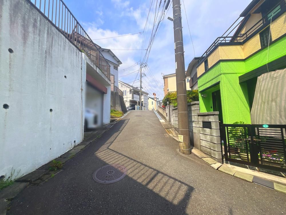 Land for Sale in Konan Ward, Yokohama - 139m2 Near Konandai Station - Thumbnail 2