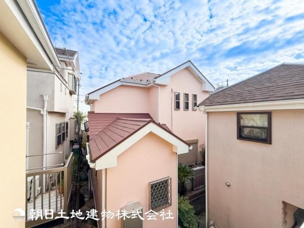 4LDK Detached House for Sale in Asahi-ku, Yokohama - Thumbnail 2