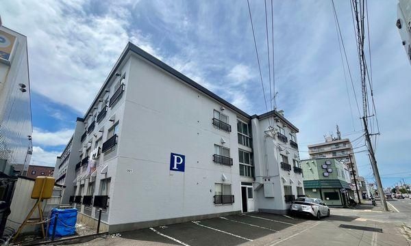 Kotoni Royal Heights 2DK Apartment for Sale in Sapporo - Thumbnail 3