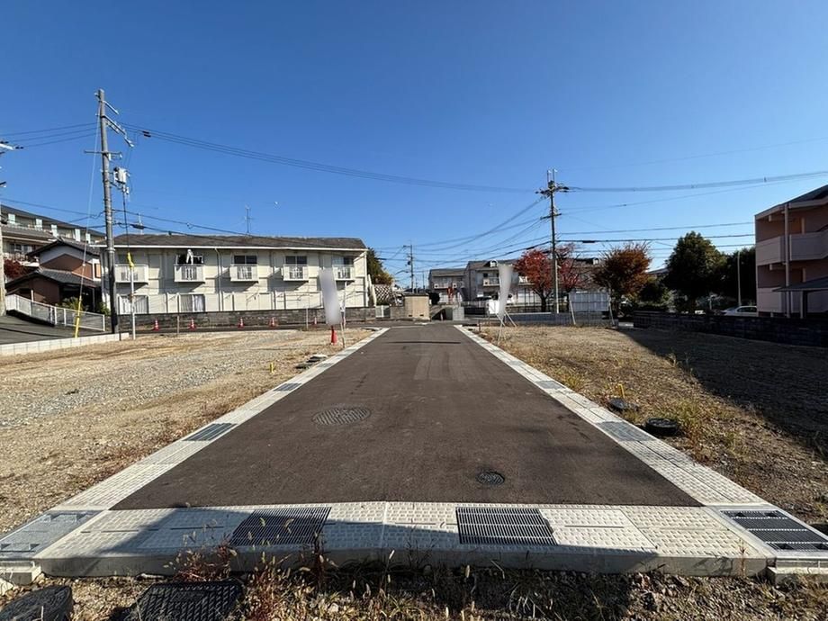Building Land for Sale in Minoh, Osaka – 110.99 m² - Thumbnail 2