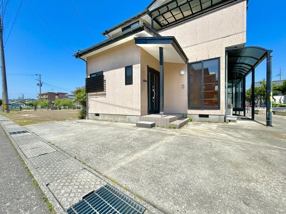 5LDK House for Sale in Nishi Ward, Niigata City - 17.99M Yen - Thumbnail 2