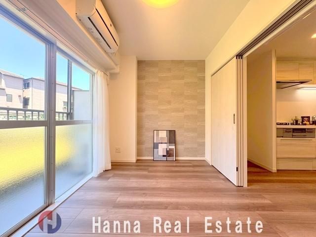 Renovated 2LDK Apartment in Kawasaki Ward, Kanagawa - Thumbnail 3