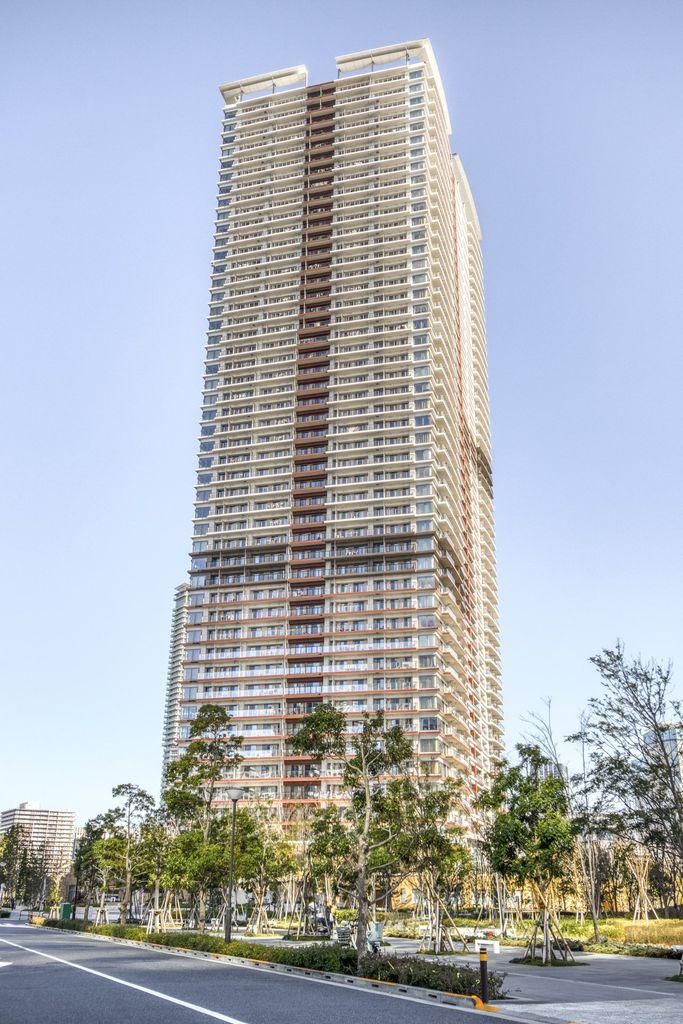 4LDK 89.95m² Apartment in Chuo, Tokyo for 248 Million Yen - Thumbnail 2
