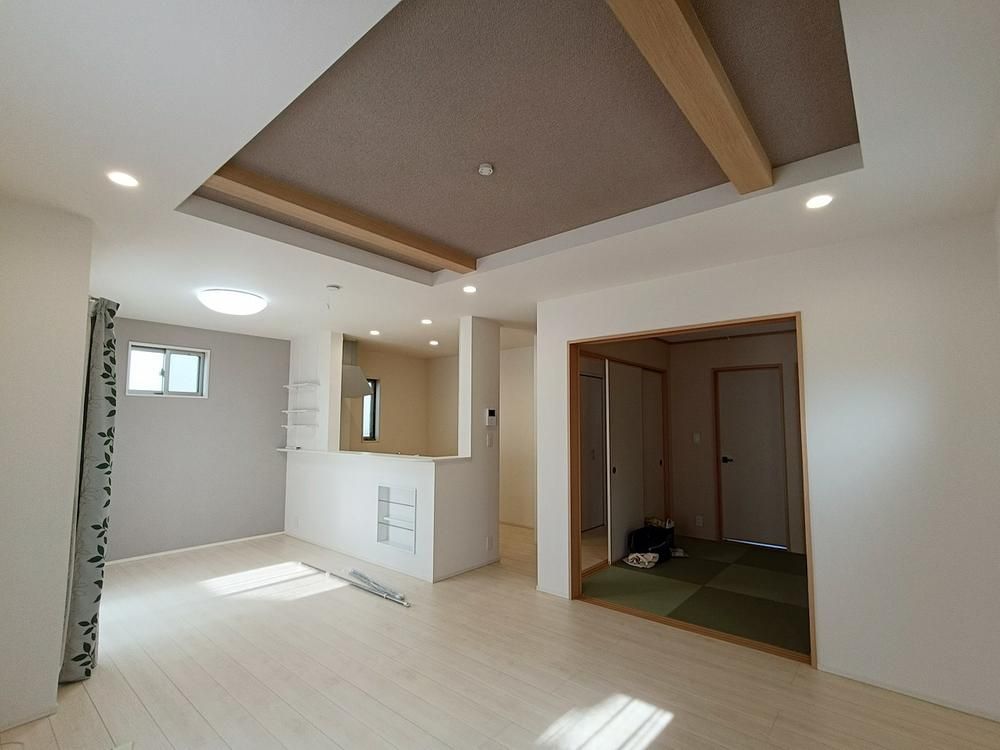 4LDK Detached House in Hadano, Kanagawa - 100.4 sqm - Thumbnail 2