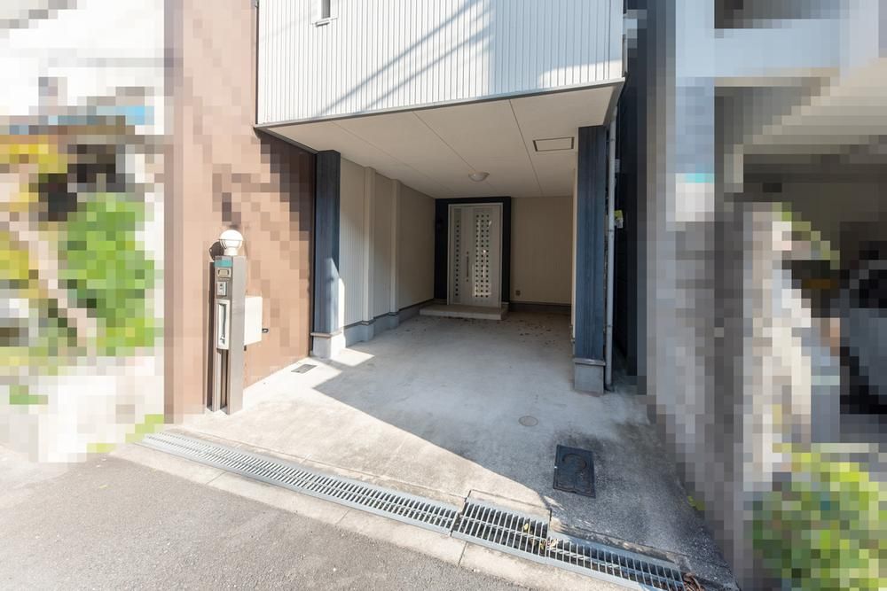 4LDK Renovated House for Sale near Sumiyoshitaisha Station, Osaka - Thumbnail 4