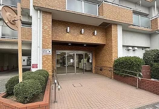 2LDK Apartment for Sale in Kawasaki-ku, Kanagawa - Thumbnail 2