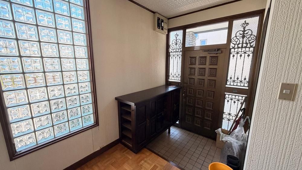 4LDK Detached House with Garden in Toyohira-ku, Sapporo - Thumbnail 3