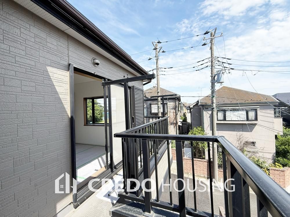 Renovated 3LDK House with Solar Power in Ichikawa - Thumbnail 2