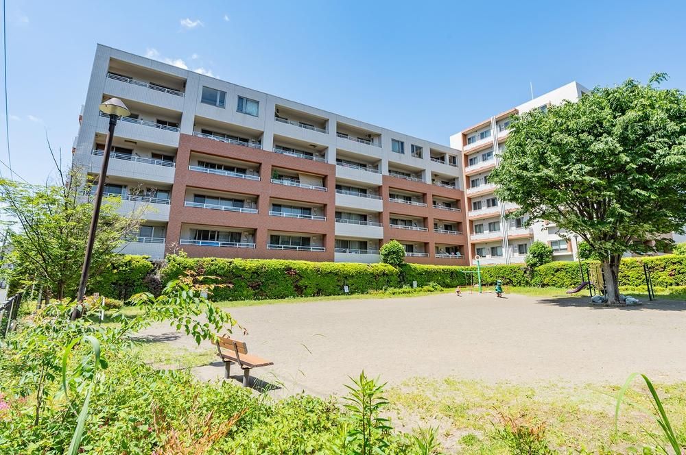Renovated 3LDK Apartment Near Sagamino Station, Sagamihara - Thumbnail 4