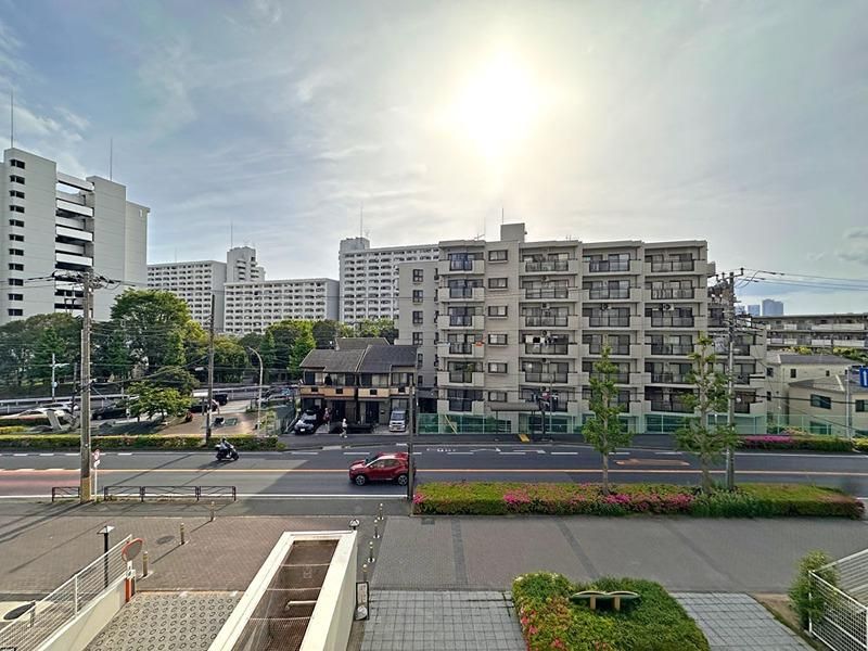 Renovated 3LDK Apartment Near Kawasaki Station Saiwai Ward - Thumbnail 2