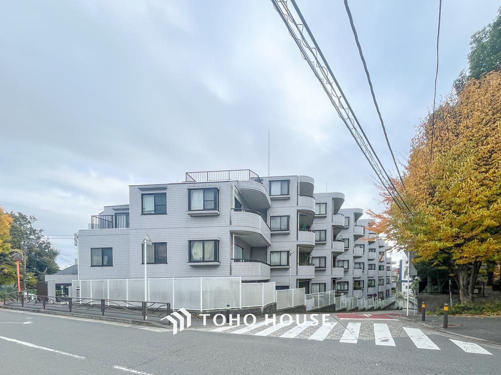 Renovated 2LDK Apartment in Kawasaki, Kanagawa - Thumbnail 2